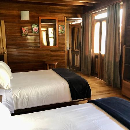 Hostal Zafiro Mindo Dış mekan fotoğraf