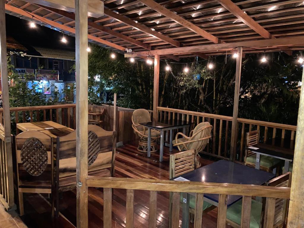 Hostal Zafiro Mindo Dış mekan fotoğraf